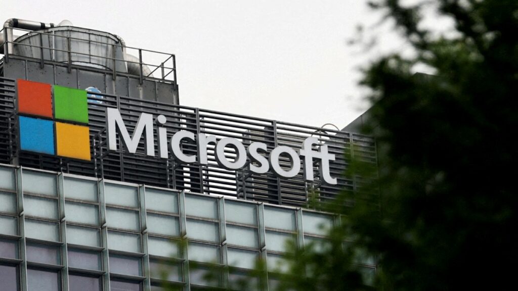 Microsoft Pips Apple to Become World