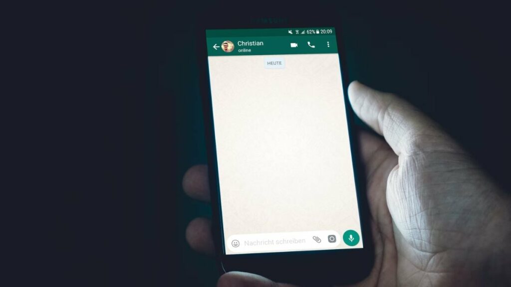 WhatsApp’s Third-Party Chats Feature Will Uphold End-to-End Encryption, Reveals Meta