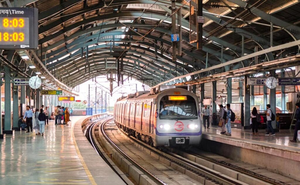 Delhi Metro Shuts Gates Of 3 Stations Amid Protest Against Arvind Kejriwal