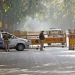 महिला पर गिरने के बाद दोस्त ने आदमी को चाकू मारा, मौत: दिल्ली पुलिस