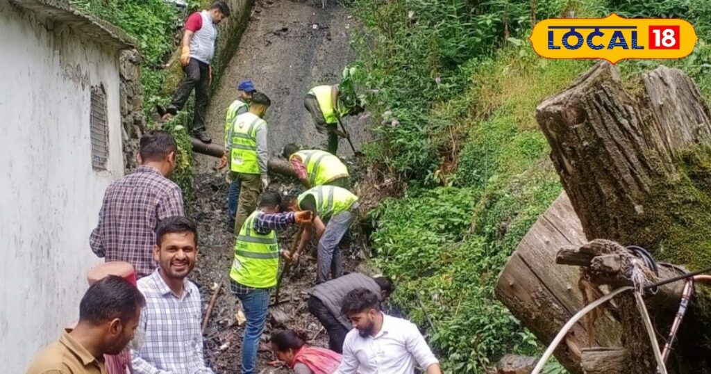 सफाईकर्मियों की उपस्थिति की निगरानी बायोमेट्रिक मशीनों से की जाती है।  शिमला नगर पालिका यह खास योजना लेकर आई है