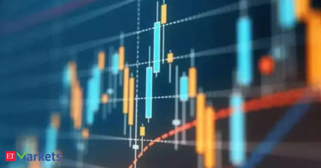 BoE द्वारा ब्याज दर में कटौती के संकेत के बाद लंदन का FTSE 100 एक नई ऊंचाई पर पहुंच गया