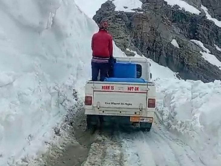 चंबा-बैरागढ़-साचपास-किलाड़ मार्ग पर आवाजाही शुरू: छोटे वाहनों के लिए बहाल, रात आठ बजे के बाद बड़े वाहन चल सकेंगे, बर्फबारी के कारण बंद - भरमौर न्यूज़