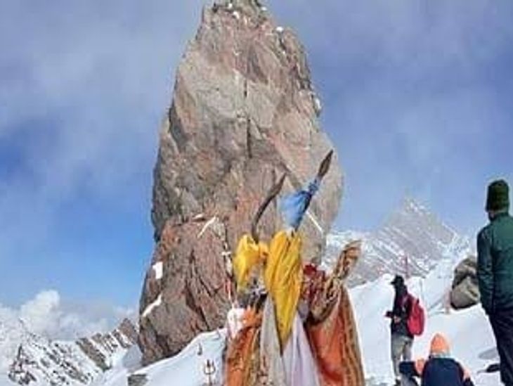 हिमाचल में श्रीखंड महादेव यात्रा के दौरान श्रद्धालु की मौत: बर्फ में फिसलकर 250 मीटर नीचे गिरा;  यूपी के बुलन्दशहर से आया हूं - अन्नी न्यूज