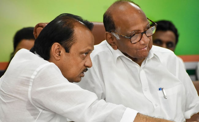 4 Top Leaders Quit Ajit Pawar