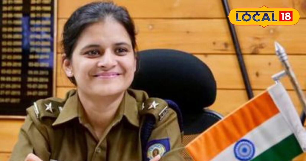 कांगड़ा पुलिस का आदिवा कार्यक्रम घरेलू हिंसा से पीड़ित महिलाओं की सहायता के लिए बनाया गया है।